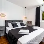 Superior Marangun Appartement