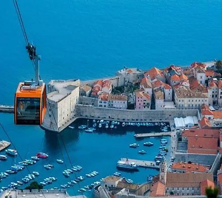 Superior Marangun Lejlighed