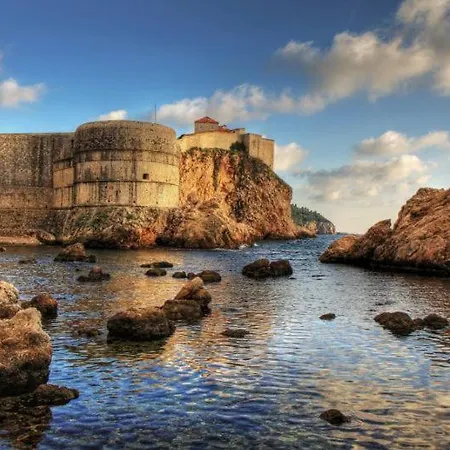 Superior Marangun Apartamento *